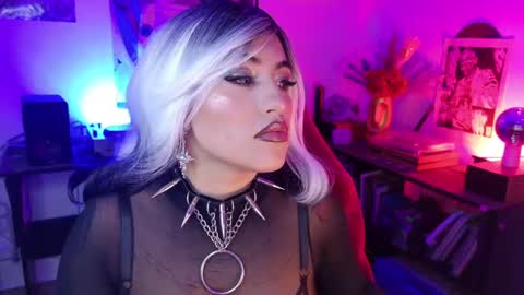   online show from 05-23-26, 12:38