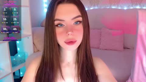 Mia online show from 03-12-25, 03:24