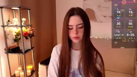Mia online show from 06-21-26, 03:31