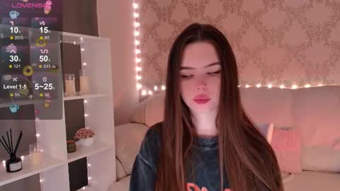 Mia online show from 07-10-26, 03:55