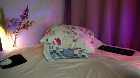 Vicky my another account here - desperate clit online show from 03-10-25, 05:18