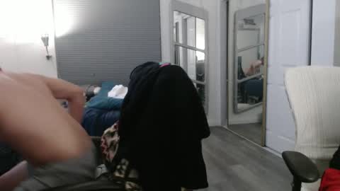 Snapshot of homeboylab chatting on 01-27-25, 11:22 Richie online show from 01-27-25, 11:22