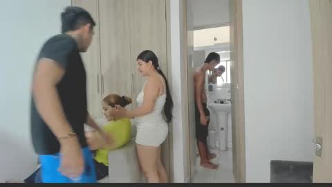 Snapshot of homehot_xxx chatting on 02-22-25, 02:52 Alicia Adam and Damon online show from 02-22-25, 02:52