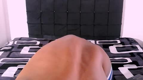 homero_777 online show from 10-18-25, 07:03