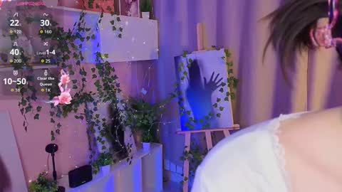 May online show from 11-12-25, 05:24