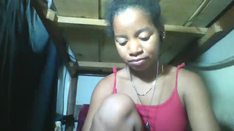 Snapshot of honeria98 chatting on 01-12-26, 08:52 honeria98 online show from 01-12-26, 08:52