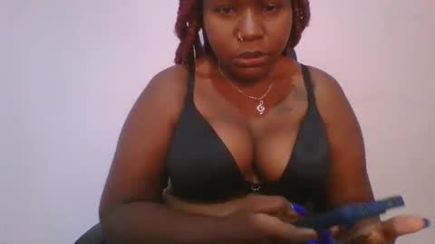 honey_beb online show from 10-06-25, 07:06
