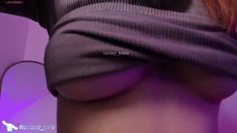  Hi Im  Annie  vic   Your dreams came true  online show from 03-09-26, 11:53