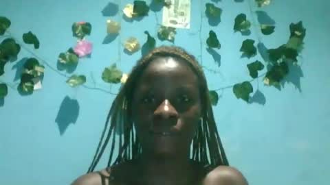 Queen online show from 09-29-25, 05:51