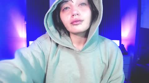 Honney online show from 02-14-25, 06:23