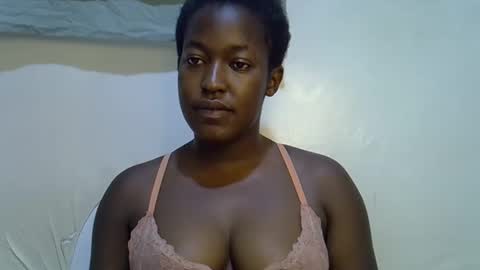 honey_dropp1 online show from 05-26-26, 05:25