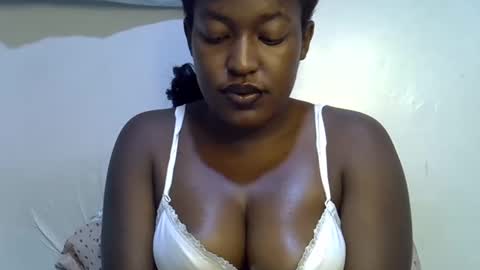 honey_dropp1 online show from 05-29-26, 07:01