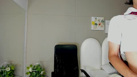 honey_hex_ online show from 06-01-26, 12:40
