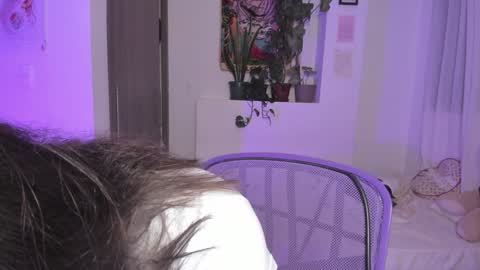 Lau online show from 02-07-25, 05:31