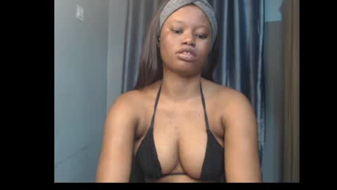 Sonia online show from 07-18-26, 07:12