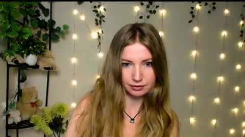 Lily online show from 07-13-26, 06:05