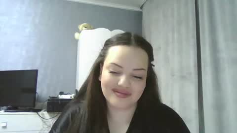 honey_miracle online show from 06-16-26, 05:04