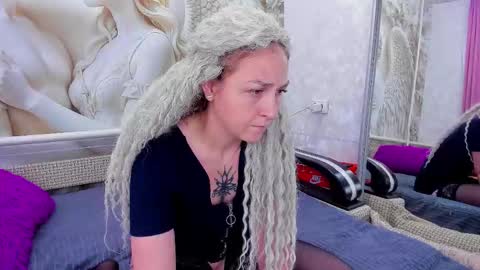 CHRISTIE and HERALD online show from 01-13-26, 11:26