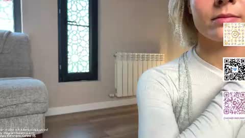 Jenyanew vid how I squirt in forest in bio online show from 07-18-26, 10:19