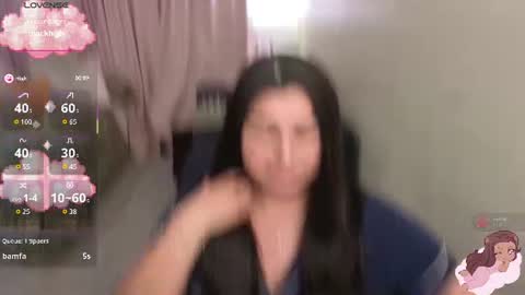 Tia online show from 06-12-26, 02:43
