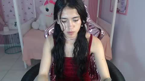 Snapshot of honey_torres_sub chatting on 01-14-25, 10:12 HONEY online show from 01-14-25, 10:12