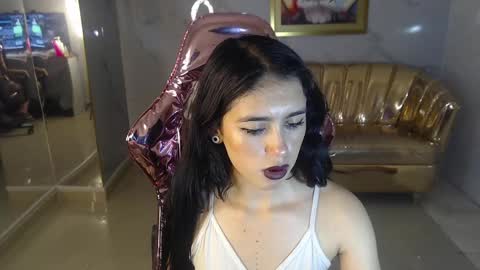 Snapshot of honey_torres_sub chatting on 02-01-25, 07:02 HONEY online show from 02-01-25, 07:02