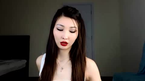 Snapshot of honey_yani chatting on 12-18-25, 11:22 yani online show from 12-18-25, 11:22