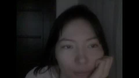 Snapshot of honey_yuzu chatting on 10-08-25, 02:53 honey_yuzu online show from 10-08-25, 02:53