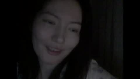 Snapshot of honey_yuzu chatting on 10-19-25, 11:55 honey_yuzu online show from 10-19-25, 11:55