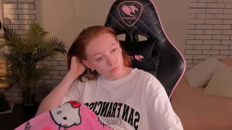 honeyautumn online show from 12-08-24, 02:49