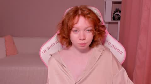 honeyautumn online show from 01-12-25, 03:39