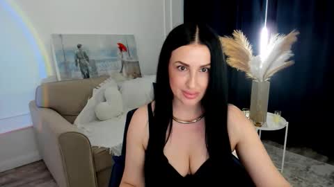 Snapshot of honeyblossome chatting on 05-28-26, 11:40 Jacqueline online show from 05-28-26, 11:40