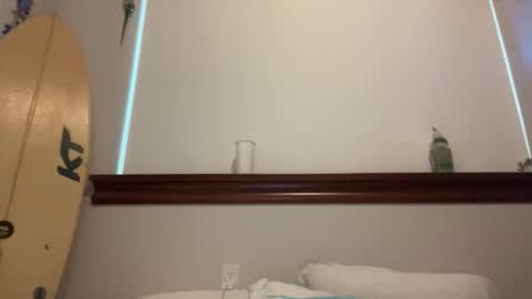 Snapshot of honeybun_z chatting on 12-14-25, 06:34 honeybun_z online show from 12-14-25, 06:34