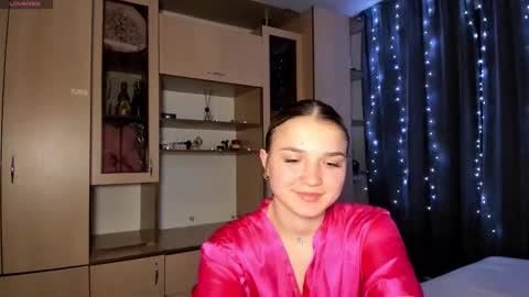 Snapshot of honeybunnyyy_ chatting on 03-28-26, 08:52 HoneyBunny online show from 03-28-26, 08:52