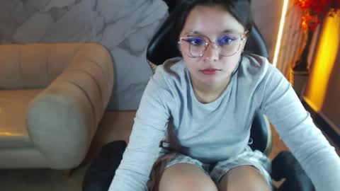 honeydoll_tf online show from 05-10-26, 01:00