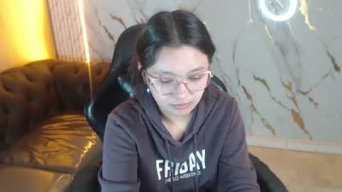 honeydoll_tf online show from 06-19-26, 03:11