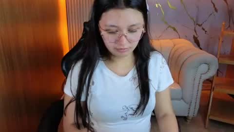 honeydoll_tf online show from 06-26-26, 04:06