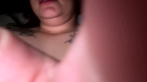 Snapshot of honeygirlox chatting on 09-30-25, 12:54 honeygirlox online show from 09-30-25, 12:54