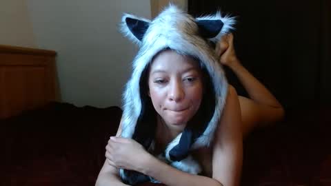 honeygoldenbaddie24 online show from 01-12-26, 06:13