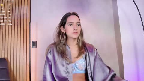 Sofia independent model online show from 01-11-25, 11:23