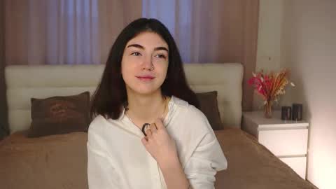 Snapshot of honeykadakia chatting on 11-26-25, 06:47 Jane online show from 11-26-25, 06:47