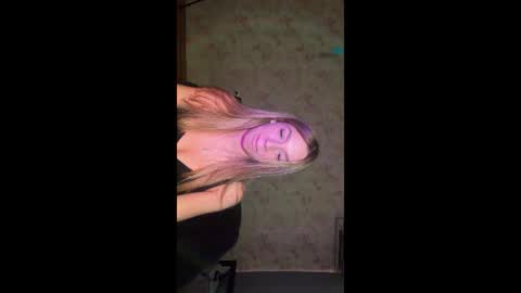 Lovia online show from 07-27-26, 06:42