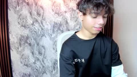 honeymoon_sariel online show from 03-20-26, 02:00