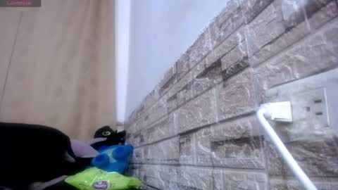 Victoria online show from 04-22-26, 08:06