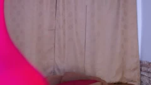 Victoria online show from 06-13-26, 01:25