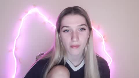 honeyveil online show from 07-10-26, 12:08