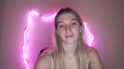 honeyveil online show from 07-24-26, 08:07