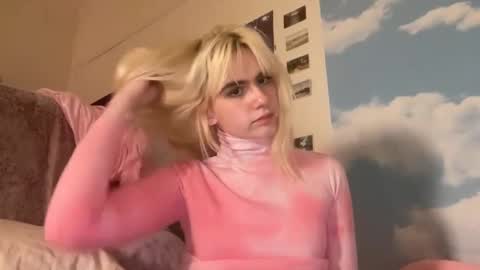 Emi Rose online show from 01-12-25, 07:21