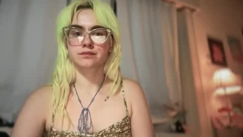 Emi Rose online show from 11-25-25, 07:19