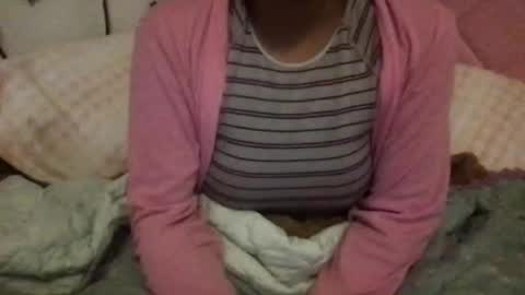 honeyyy89 online show from 06-12-26, 11:42